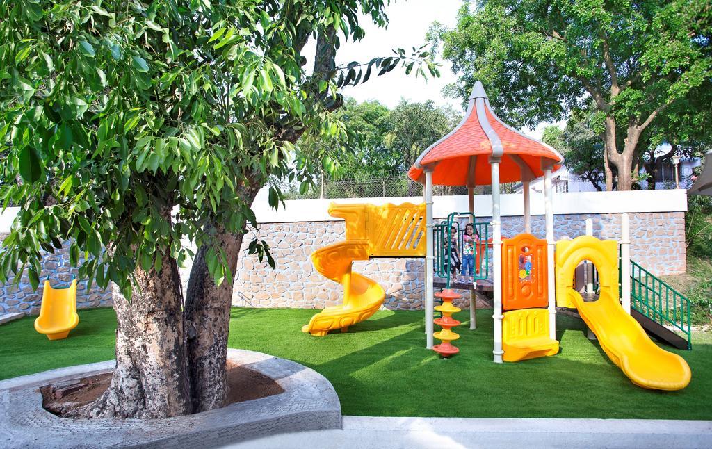 Villa San Lawrenz Lonavala Exterior foto